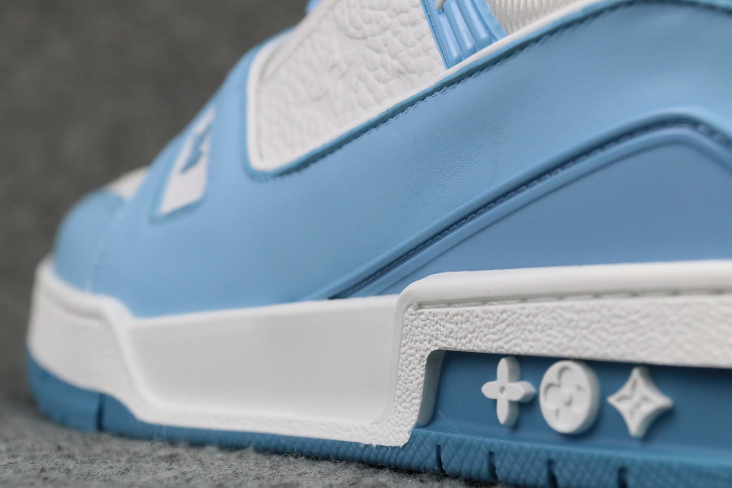 LV Trainer Low 'White Sky Blue'