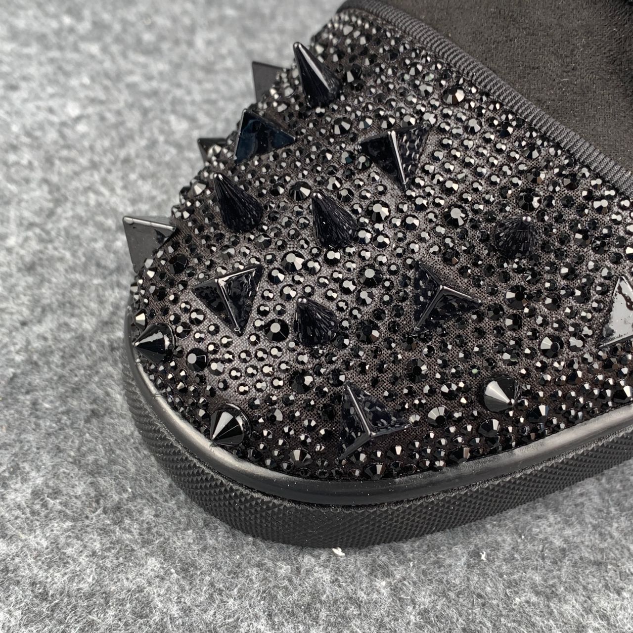 CL Astroloubi Strass Eternity 'Black Suede/Comète Strass'