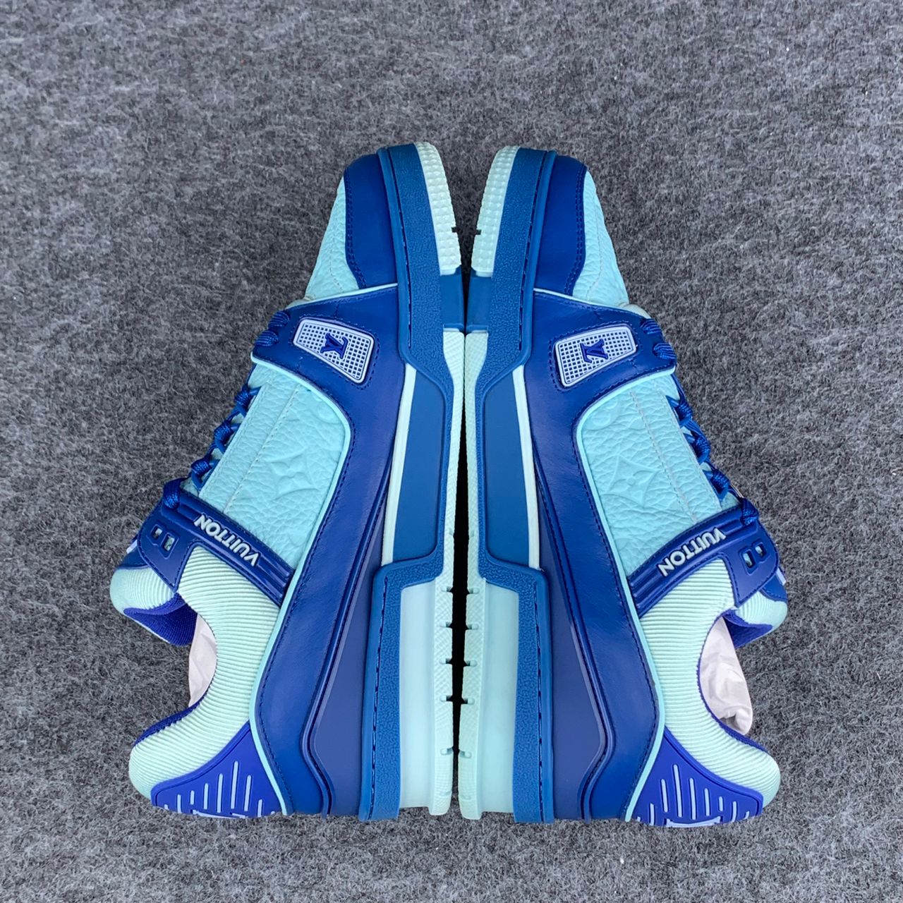 LV Trainer 'Blue'