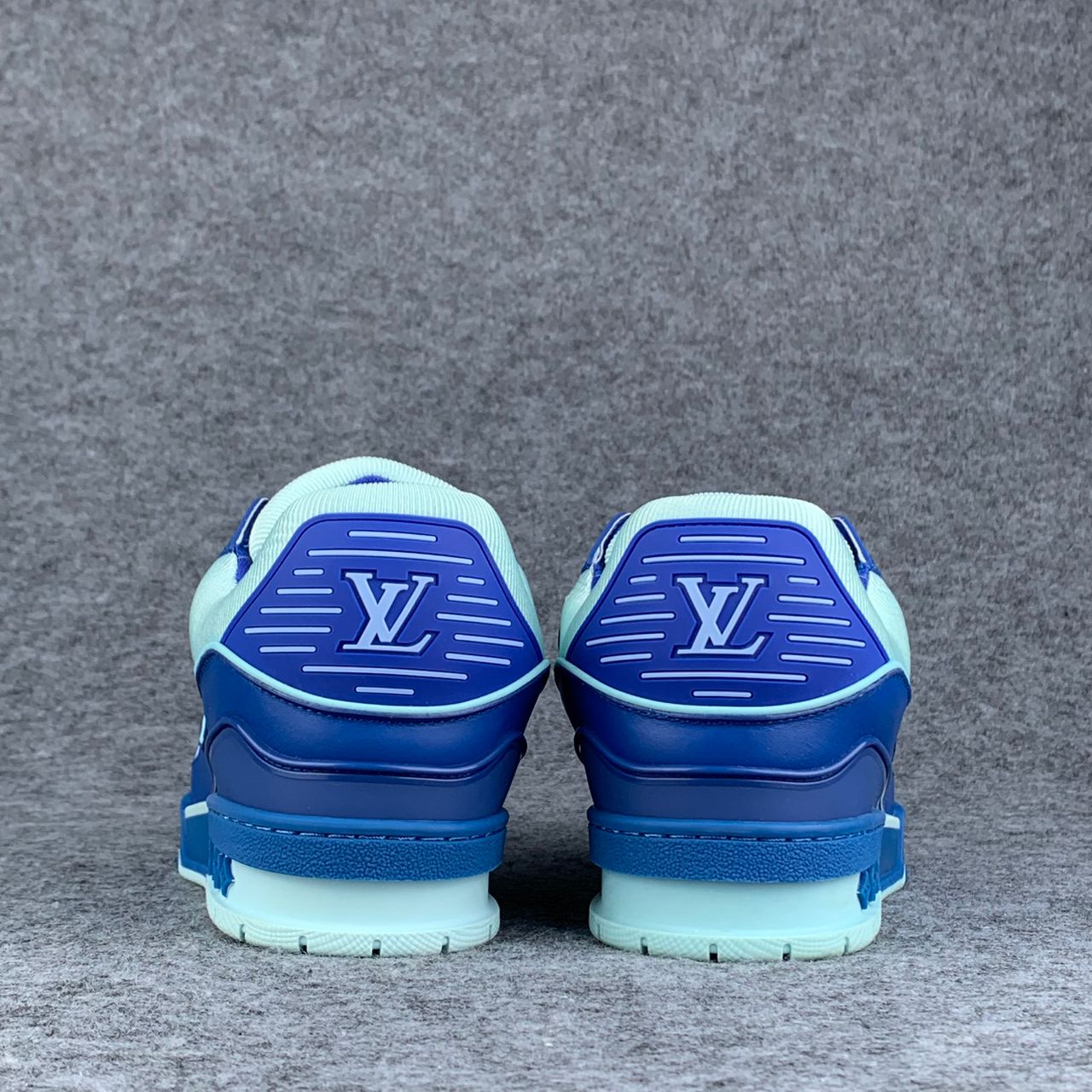 LV Trainer 'Blue'