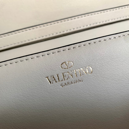 valenti loco 27 white calfskin