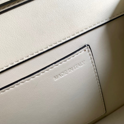 valenti loco 27 white calfskin