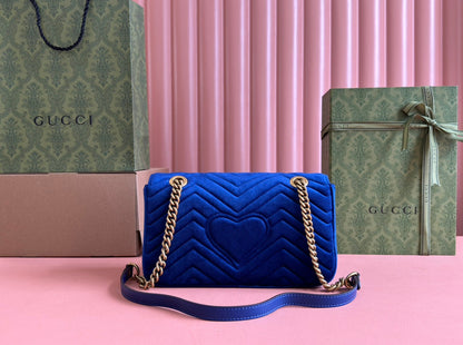 Gucci Marmont Flapbag 26 Blue Velvet