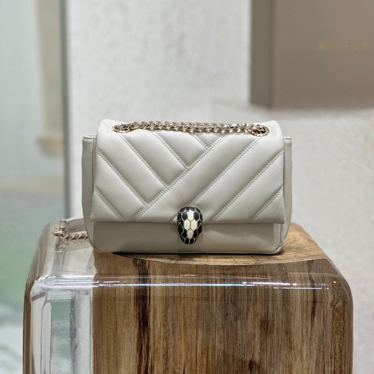 BVL Serpent Cabochon Bag 22.5cm White Cafskin GHW 188281