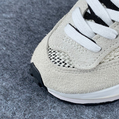 Sacai x VaporWaffle Sail 'Sport Fuchsia'