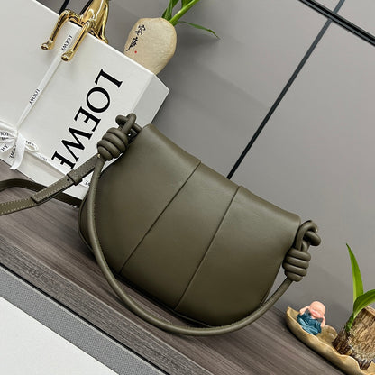 Loew Paseo Shoulder Bag 25cm Dark Olive Cowhide