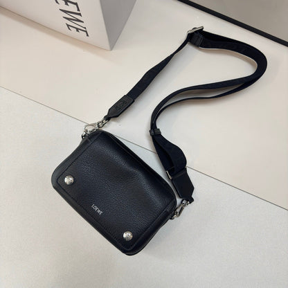 Loewe Messenger Bags 20 Black Cowhide