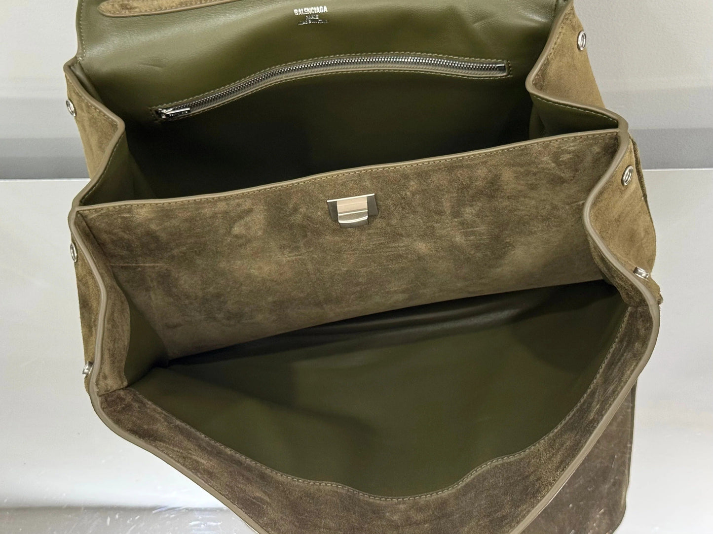 Balenciaga Medium Bag 35 Olive Green Suede Sliver Hardware