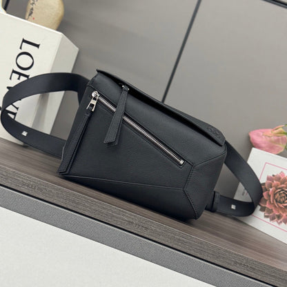 Loewe Puzzle Waist Bag 24 Black Cowhide