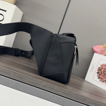 Loewe Puzzle Waist Bag 24 Black Cowhide