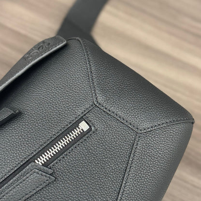 Loewe Puzzle Waist Bag 24 Black Cowhide