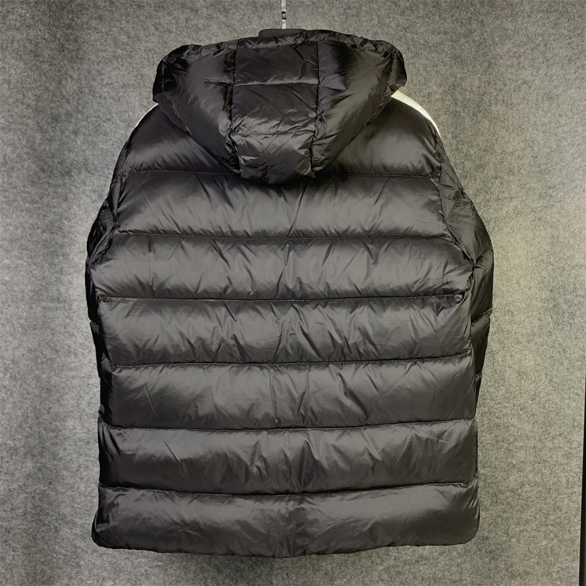 Moncler Stellaire Shell-Down Jacket 'Black/White'