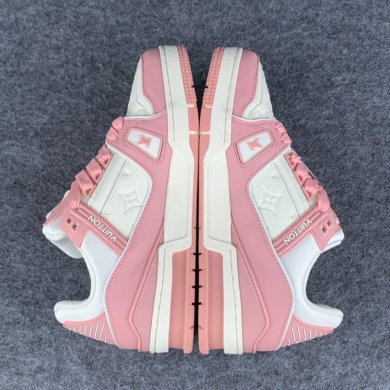 WMNS LV Trainer 'Rose'  (B-Grade Version)