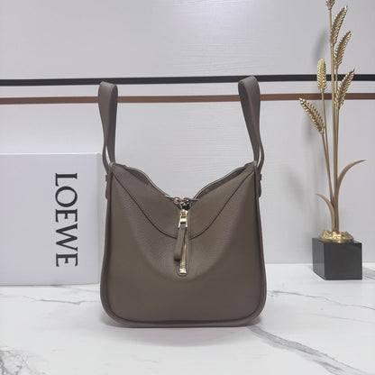 Loewe Hammock Compact 20 Taupe Grained Cowhide