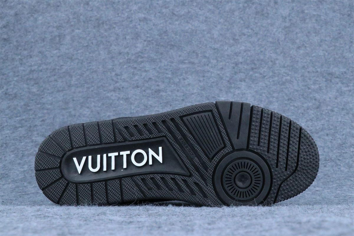 LV Trainer 'Embossed Monogram Black' (B-Grade Version)