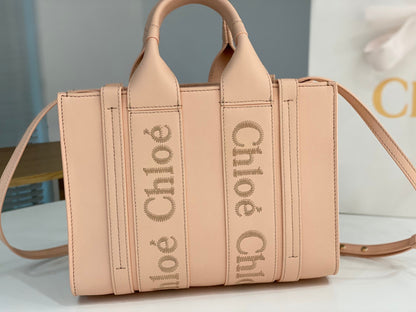 Chloé Woody small tote bag 26cm pink calfskin