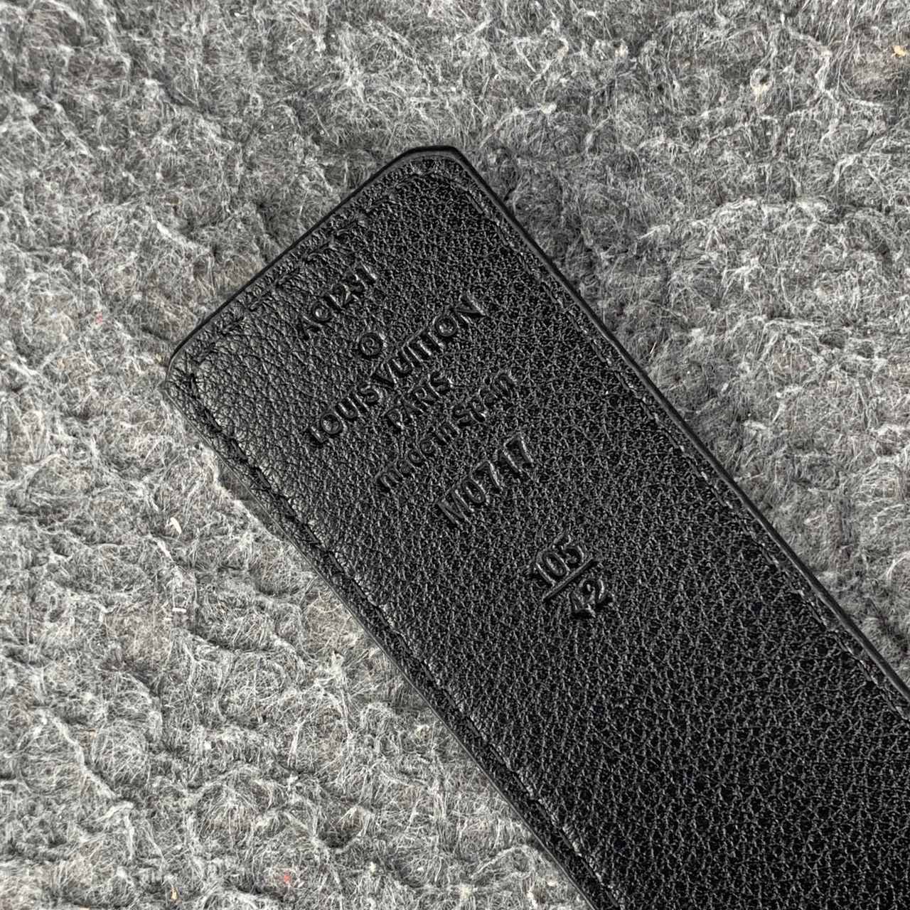 LV Shadow 40mm Reversible Belt 'Black' (Damaged Box)