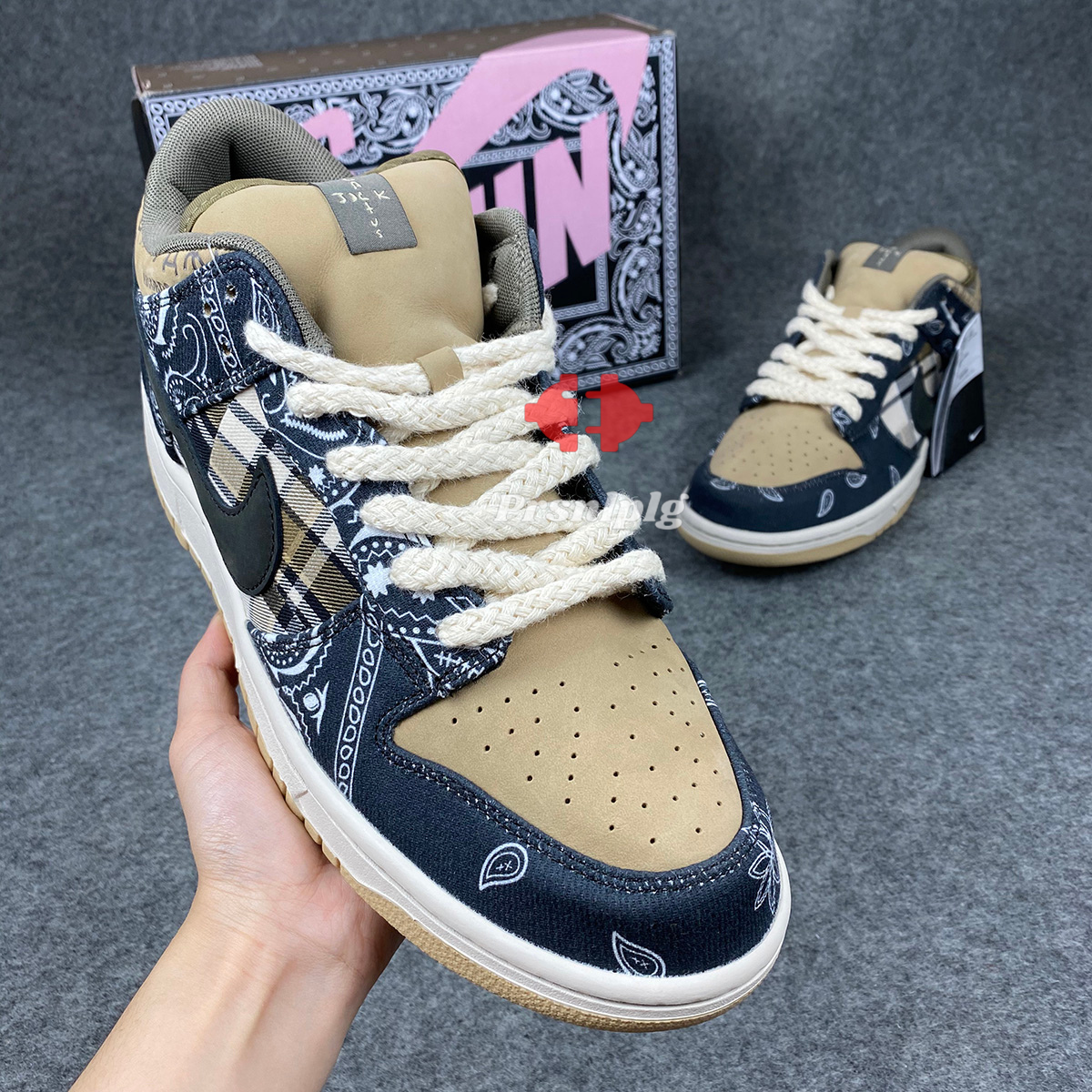 Travis Scott x Dunk Low Premium QS SB 'Cactus Jack' (Damaged Box)