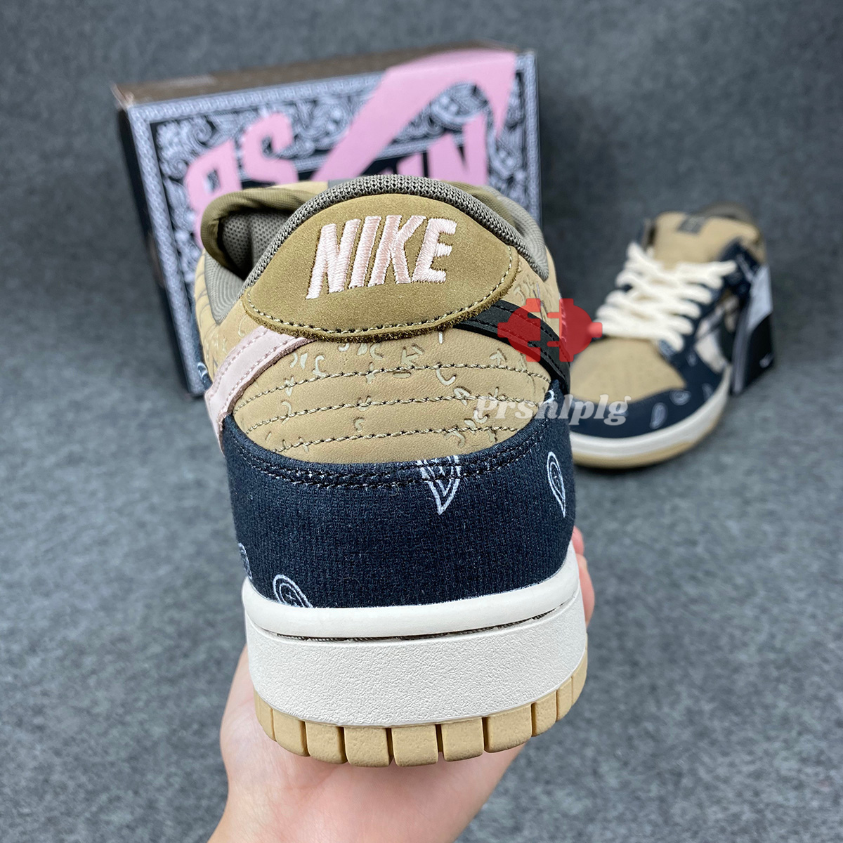 Travis Scott x Dunk Low Premium QS SB 'Cactus Jack' (Damaged Box)