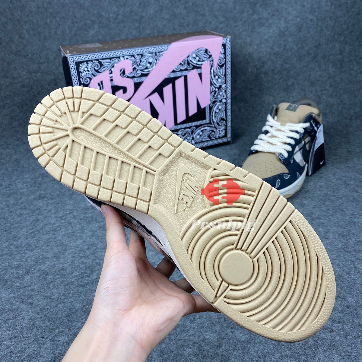Travis Scott x Dunk Low Premium QS SB 'Cactus Jack' (Damaged Box)