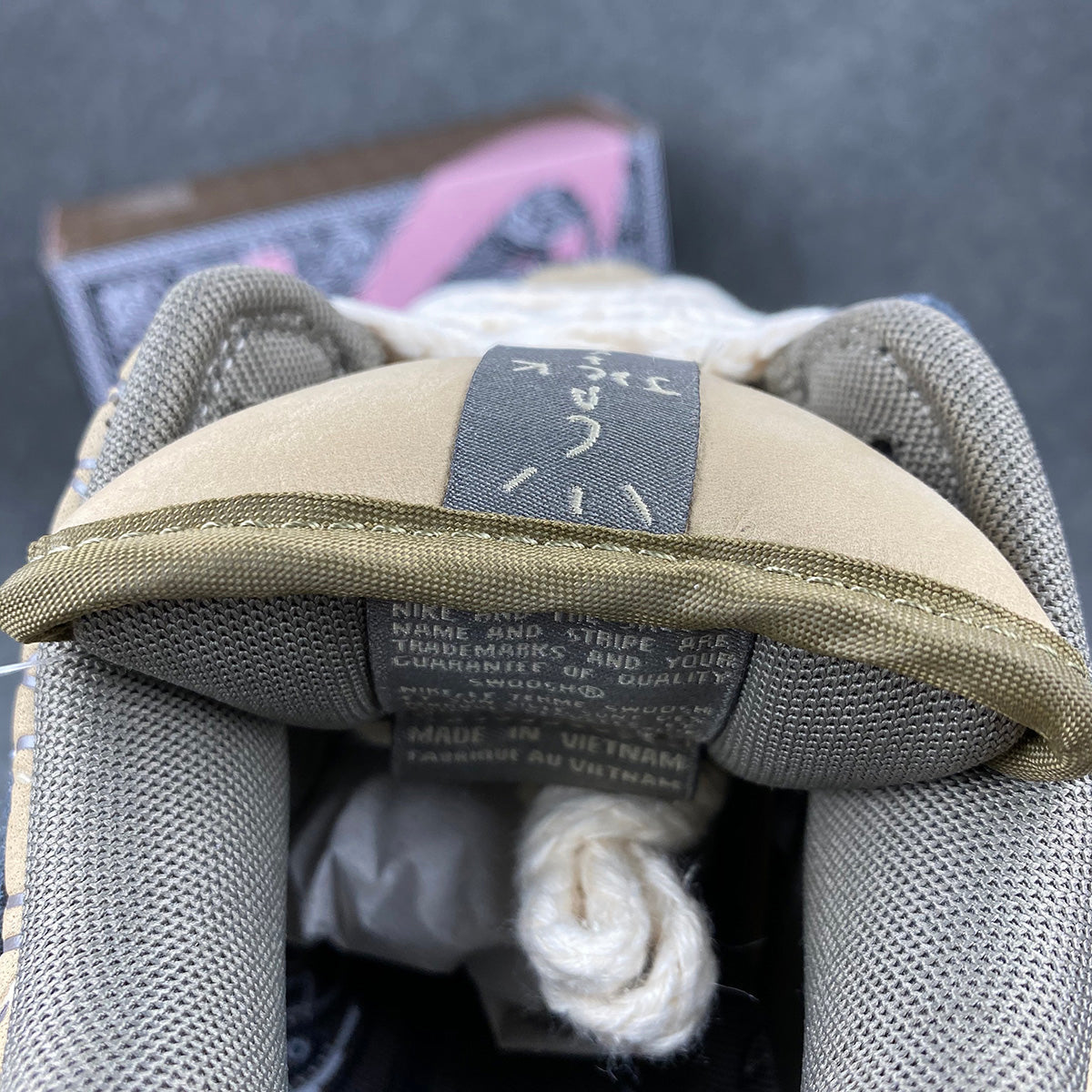Travis Scott x Dunk Low Premium QS SB 'Cactus Jack' (Damaged Box)