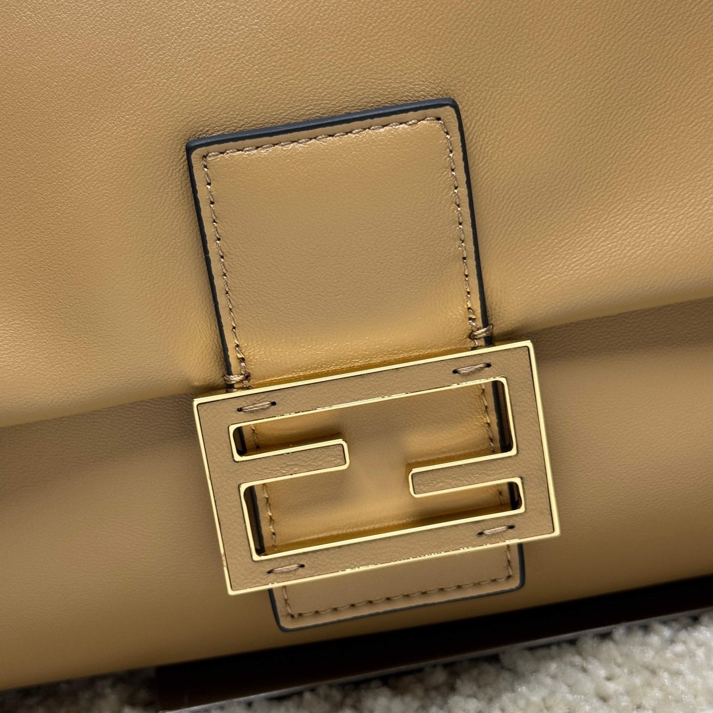 Mamma Baguette Medium Bag 26.5cm Light Brown Lambskin Gold Hardware