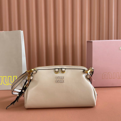 Miu Caprice Clutch  Pastel Pink Leather 280754