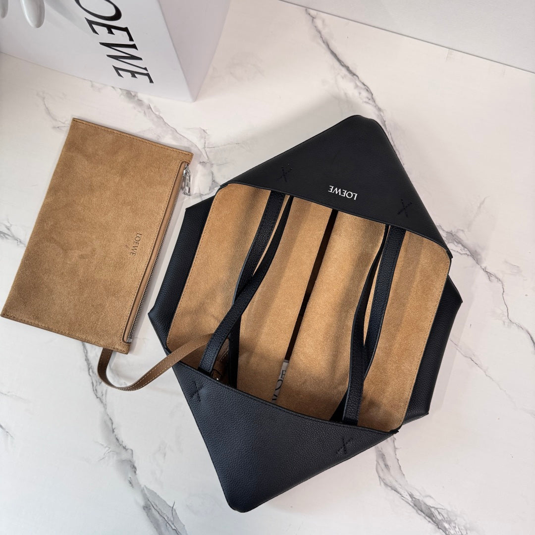 Loewe Medium-Sized Puzzle Fold Handbag Black Soft Grain Cowhide