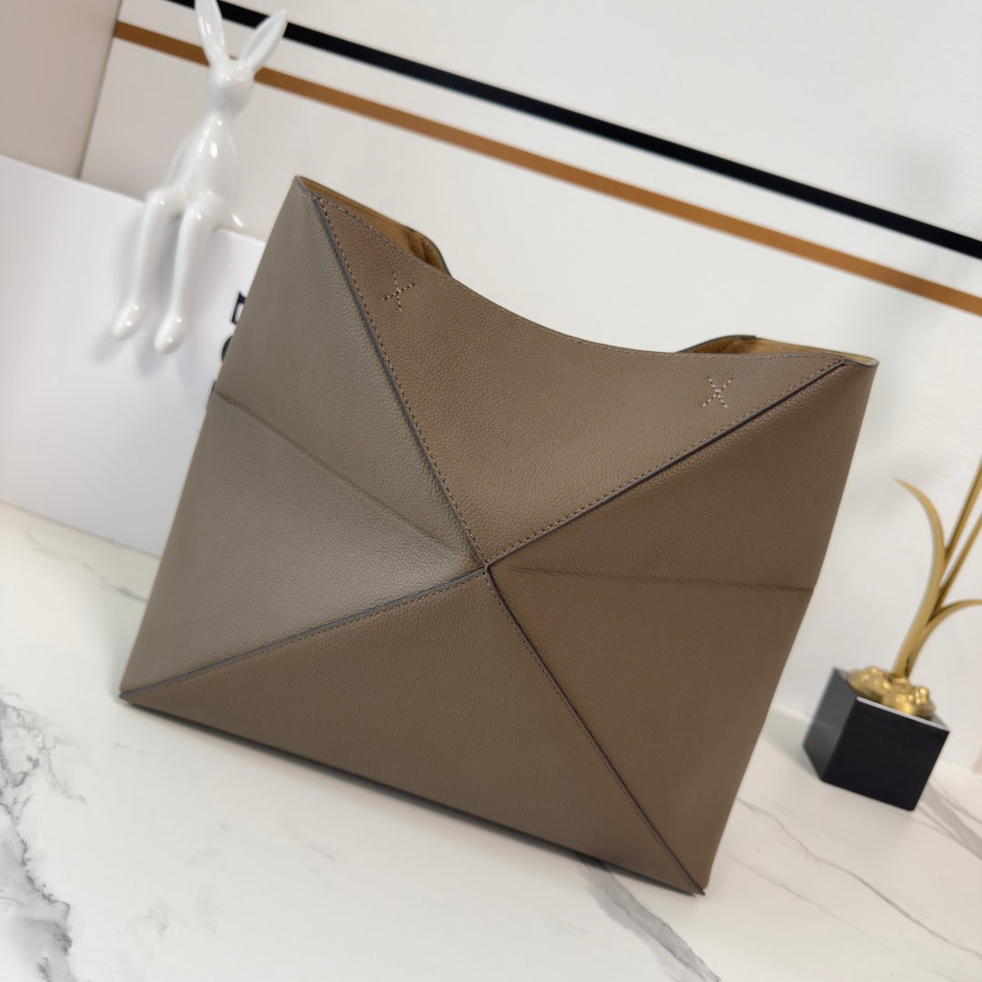 Loewe Medium-Sized Puzzle Fold Handbag Taupe Soft Grain Cowhide