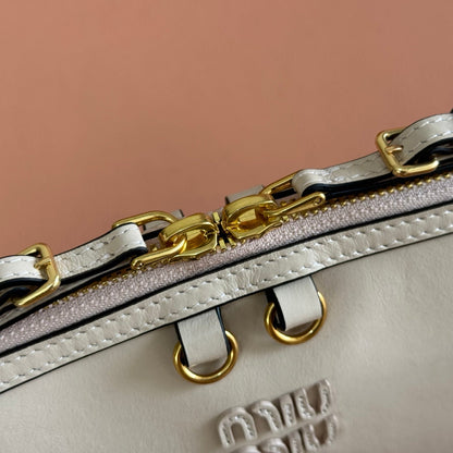 Miu Caprice Clutch  Pastel Pink Leather 280754