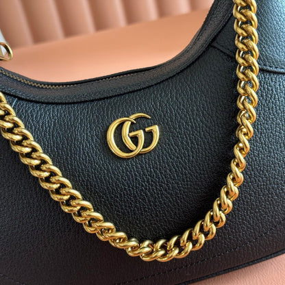 GG Aphrodite Shoulder Bag Black Cowhide