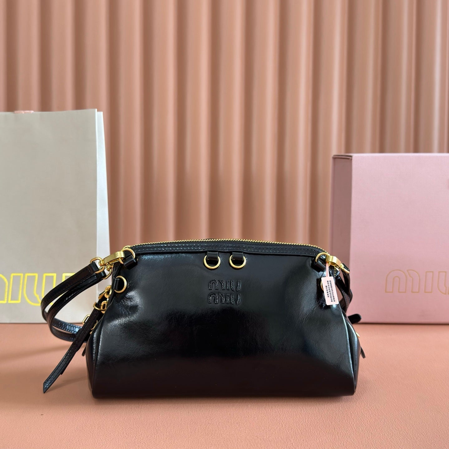Miu Caprice Clutch  Black Leather 280753