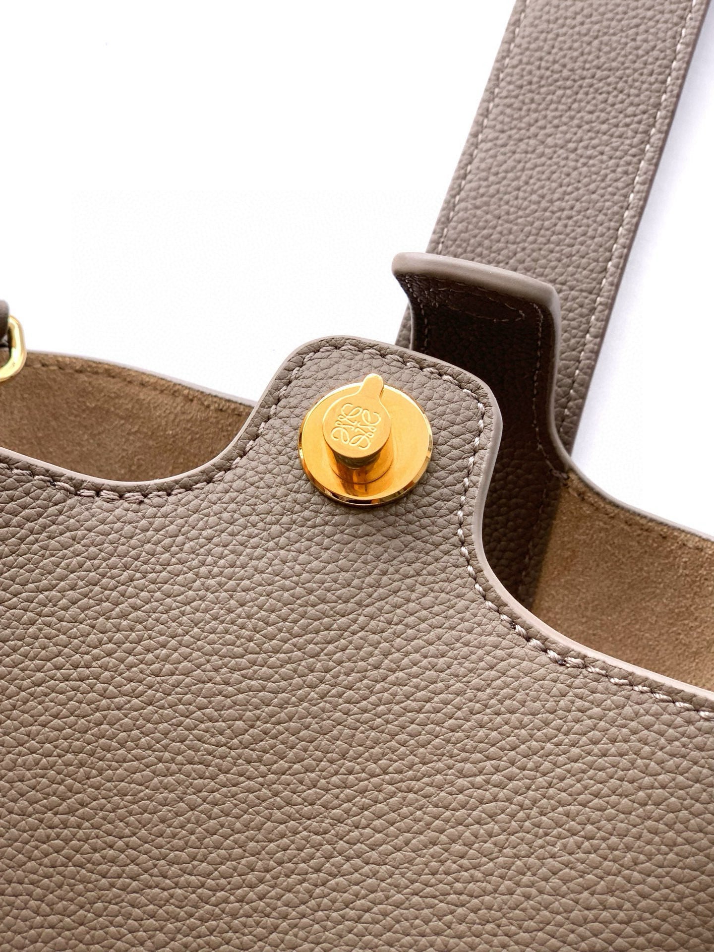 Loewe Mini Pebble Bucket Bag Taupe Grained Calfskin