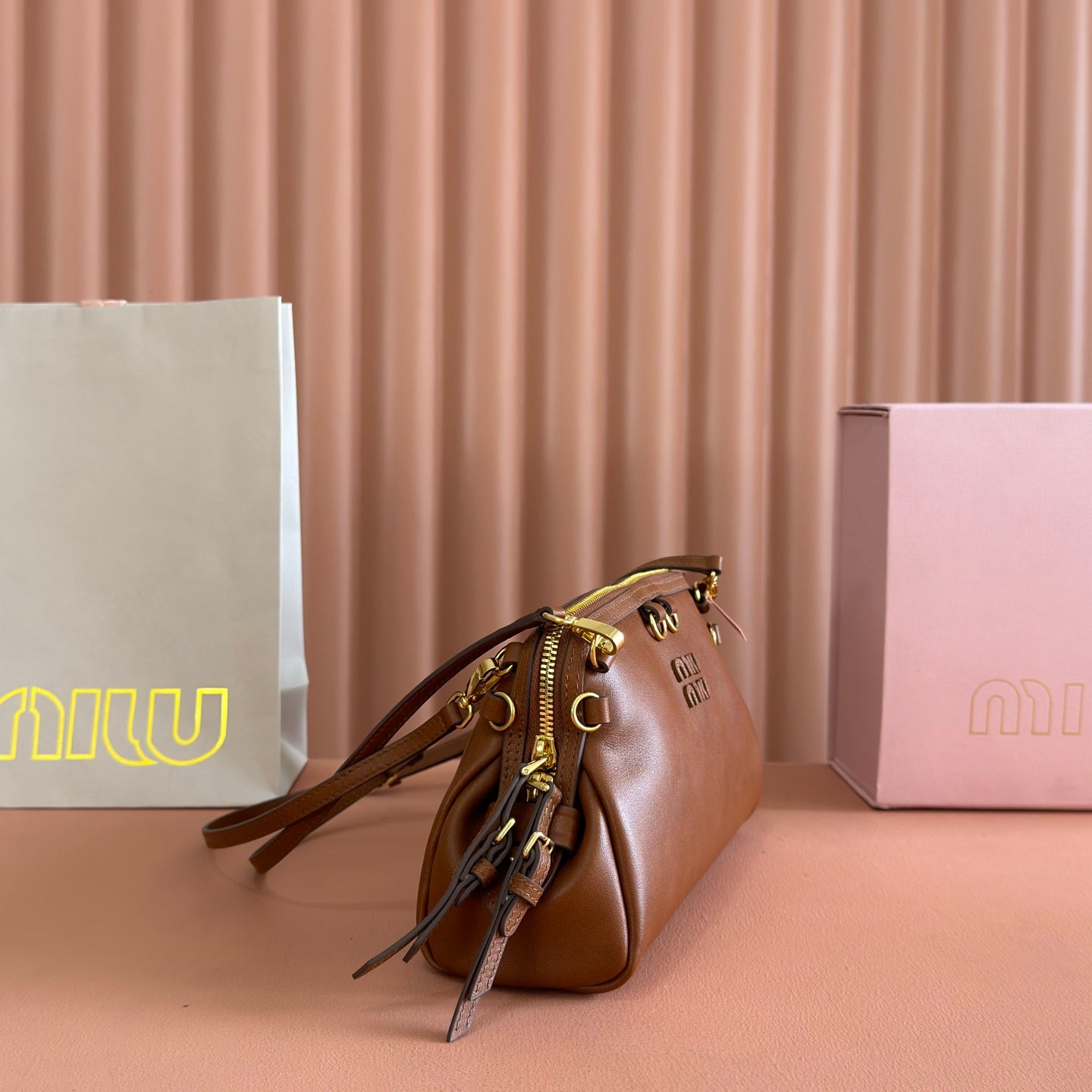 Miu Caprice Clutch Camel Leather 280752