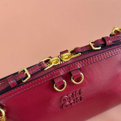 Miu Caprice Clutch Burgundy Leather 280751