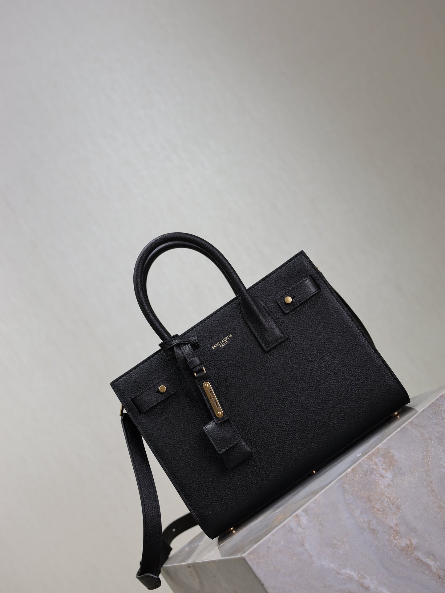 Prada Sac De Jour Nano 26cm Black Grain Cowhide GHW