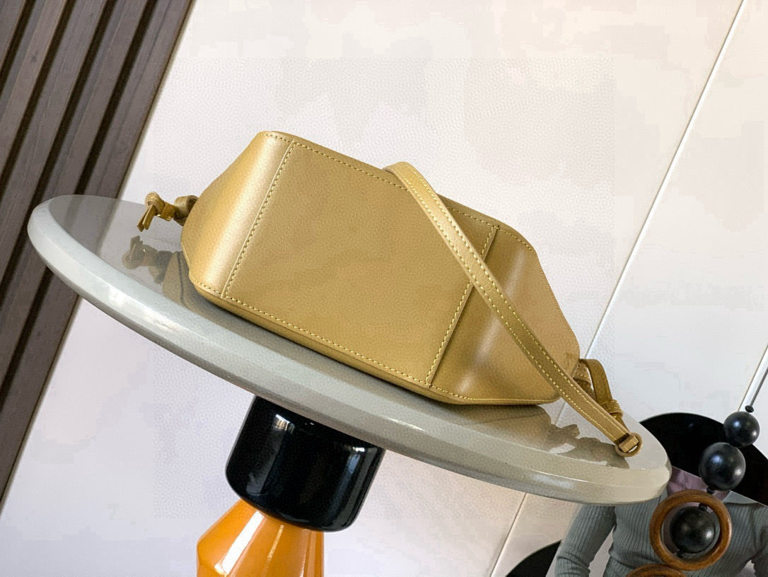 Loewe Mini Hammock Hobo Bag Golden-Brown Calfskin