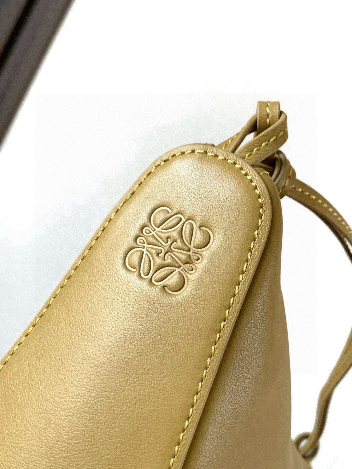 Loewe Mini Hammock Hobo Bag Golden-Brown Calfskin