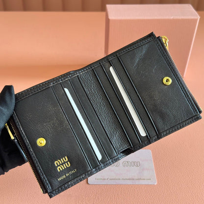 Miu 5MV017 Small Wallet Black Shiny Cowhide 280825