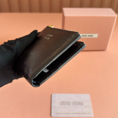 Miu 5MV017 Small Wallet Black Shiny Cowhide 280825