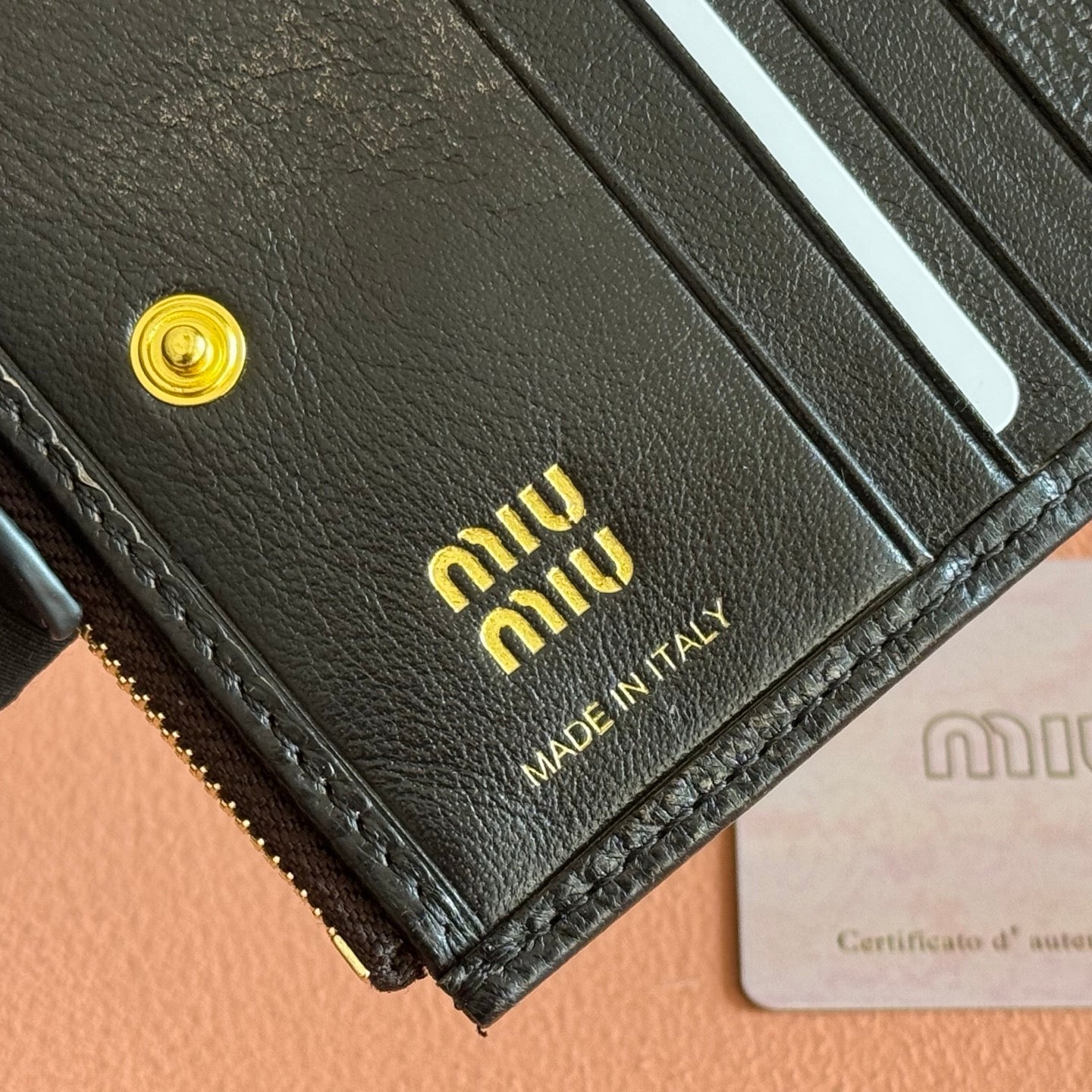 Miu 5MV017 Small Wallet Black Shiny Cowhide 280825