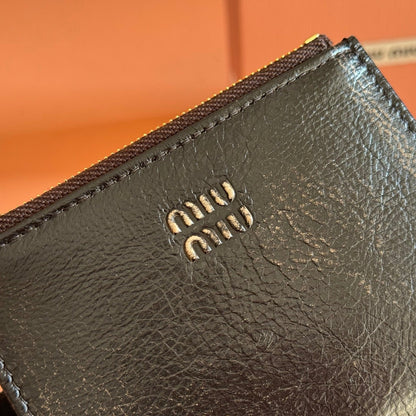 Miu 5MV017 Small Wallet Black Shiny Cowhide 280825