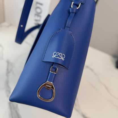 Loewe Medium Bilbao Bucket Blue Smooth Calfskin 289318