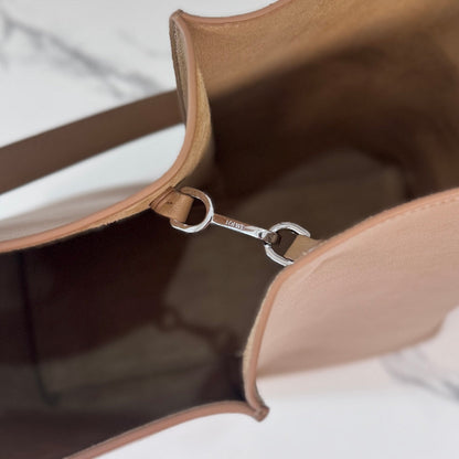 Loewe Large Bilbao Bucket Brown Smooth Calfskin 289322