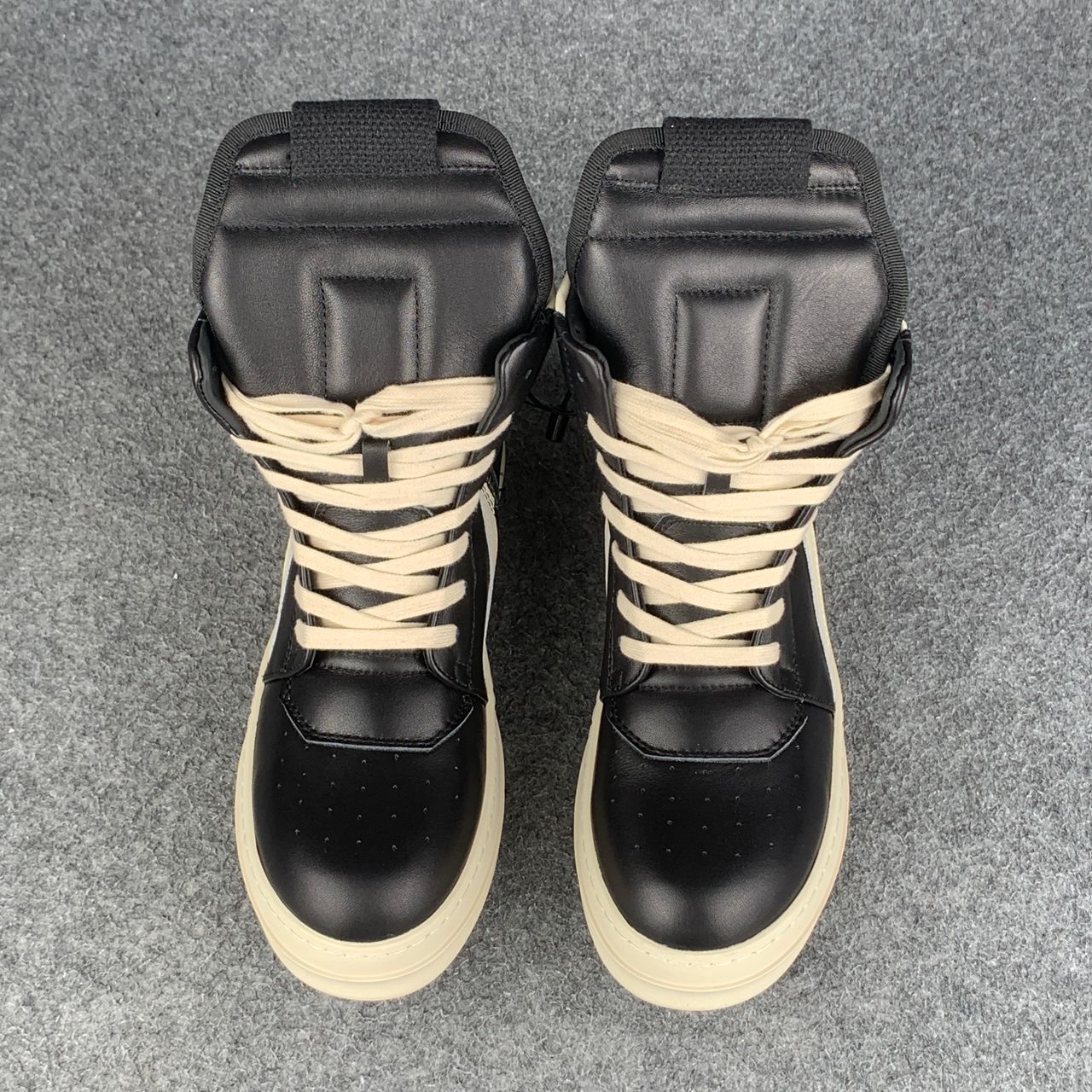 Rick Owens Wmns Strobe Geobasket High 'Black Milk'