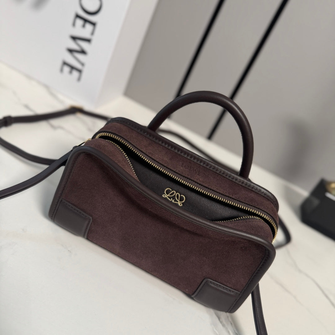 Loewe 2026 Amazona 180 Bag 20cm Brown Soft Calfskin 289375