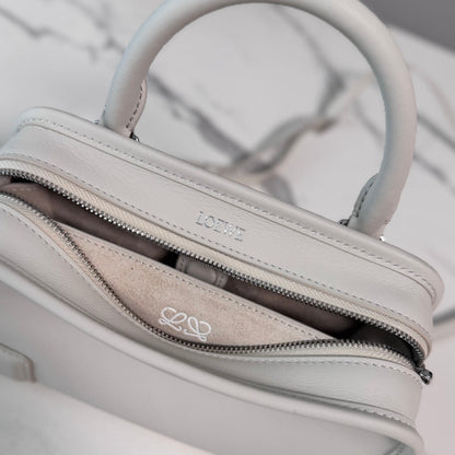 Loewe 2026 Amazona 180 Bag 20cm White Soft Calfskin 289380