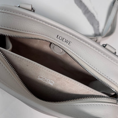 Loewe 2026 Amazona 180 Bag 20cm White Soft Calfskin 289380
