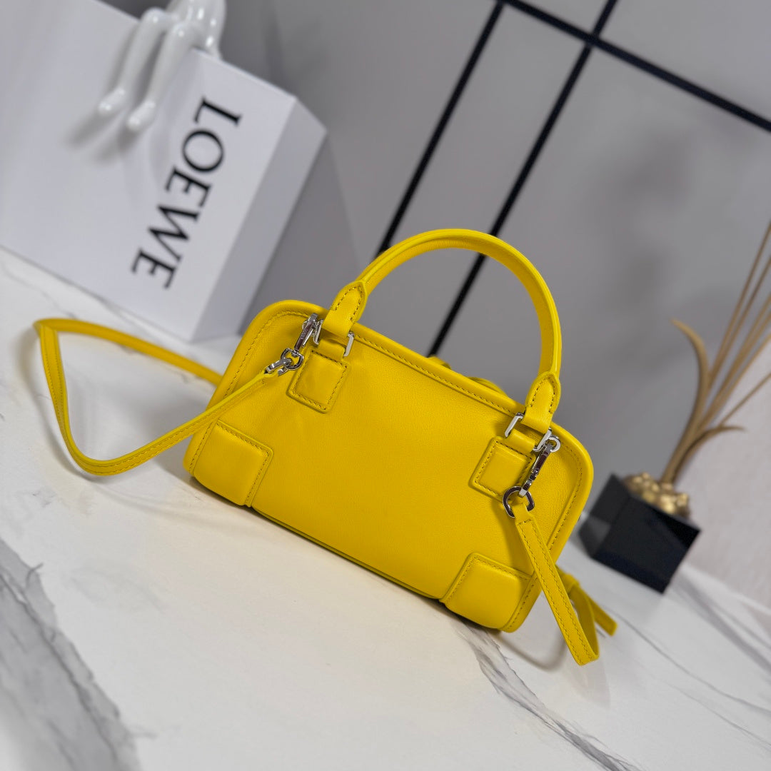 Loewe 2026 Amazona 180 Bag 20cm Yellow Soft Calfskin 289384