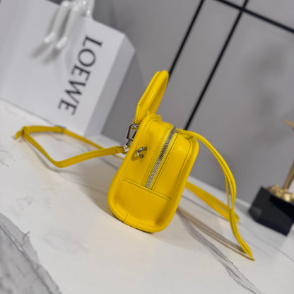Loewe 2026 Amazona 180 Bag 20cm Yellow Soft Calfskin 289384